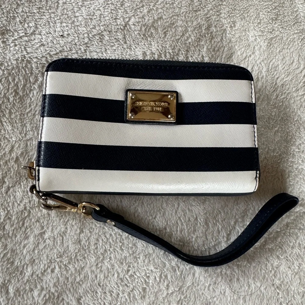 Michael Kors Blue/White Leather Striped Zip Around Wallet